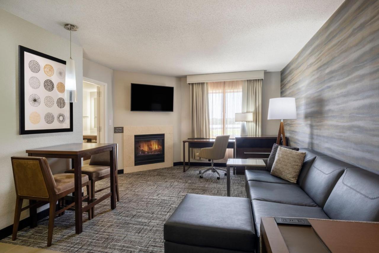 Residence Inn By Marriott Блумингтън Екстериор снимка